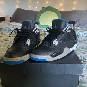 Sneaker